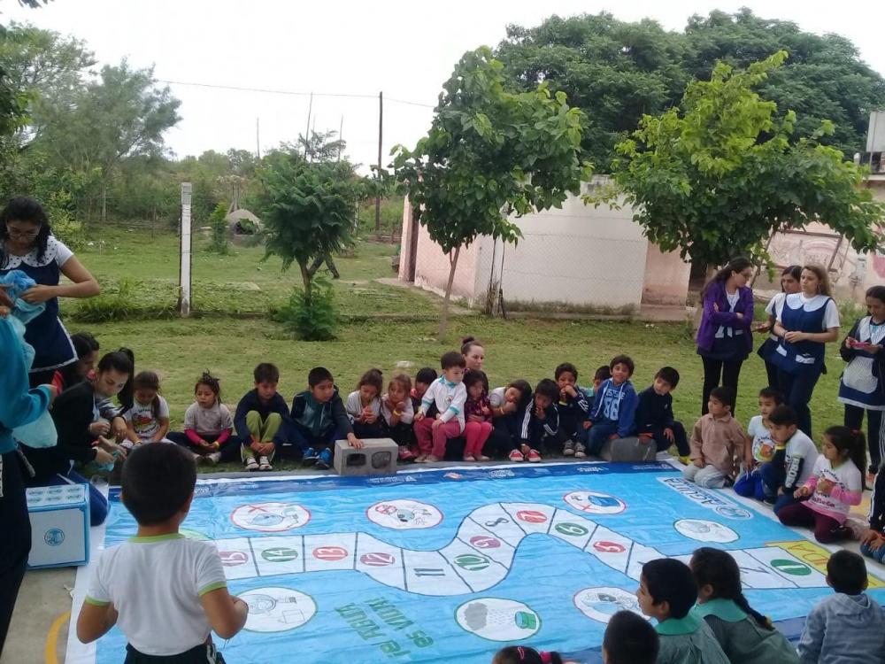 El Programa Agüita va a la Escuela llegó a localidades del Interior